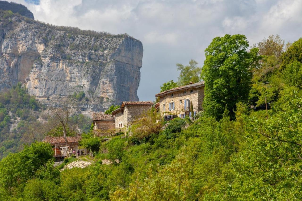 L'Echappée en Vercors Choranche Extérieur photo